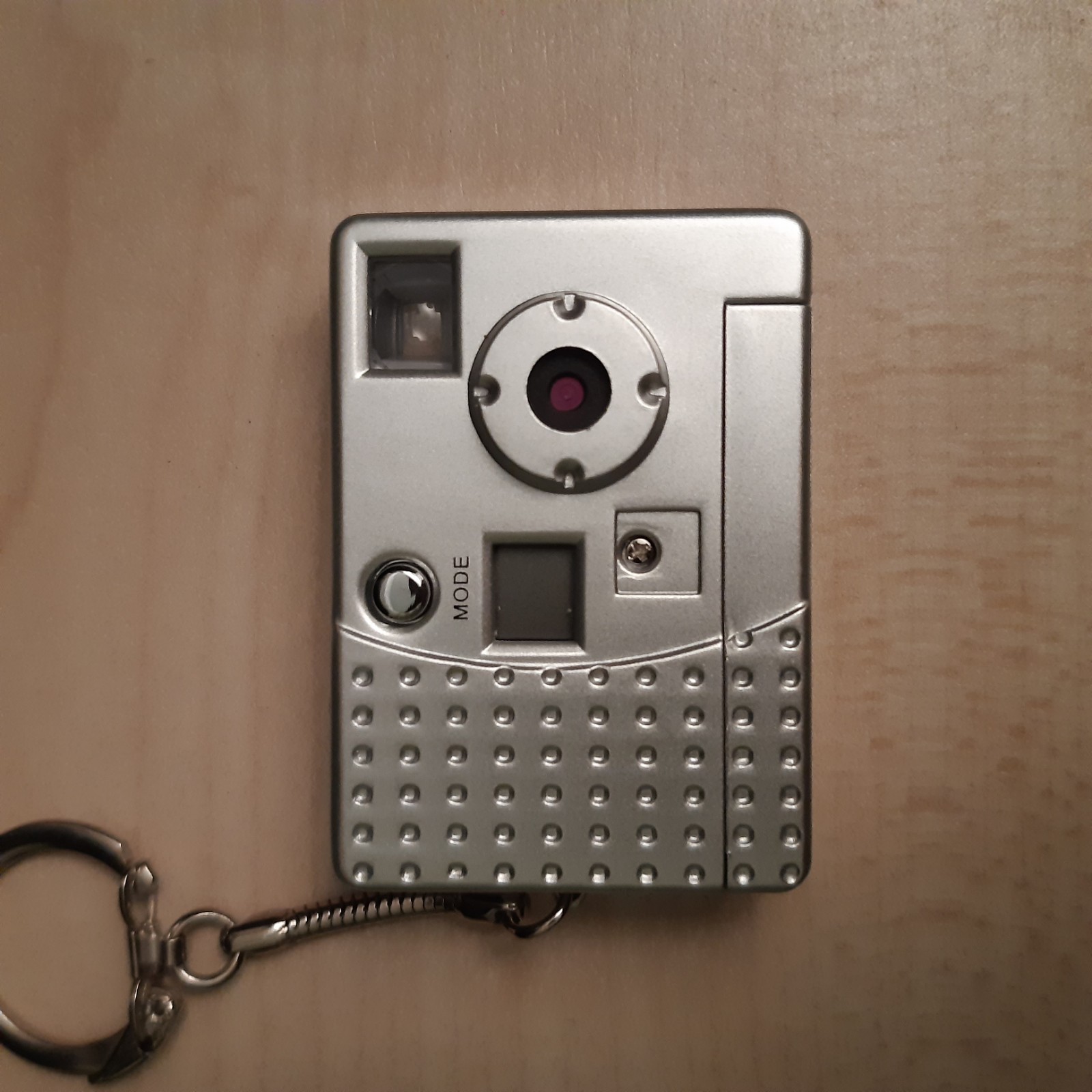 Vtg Avon Digital Camera Keychain Collectible Silver Camera W Black Travel Case