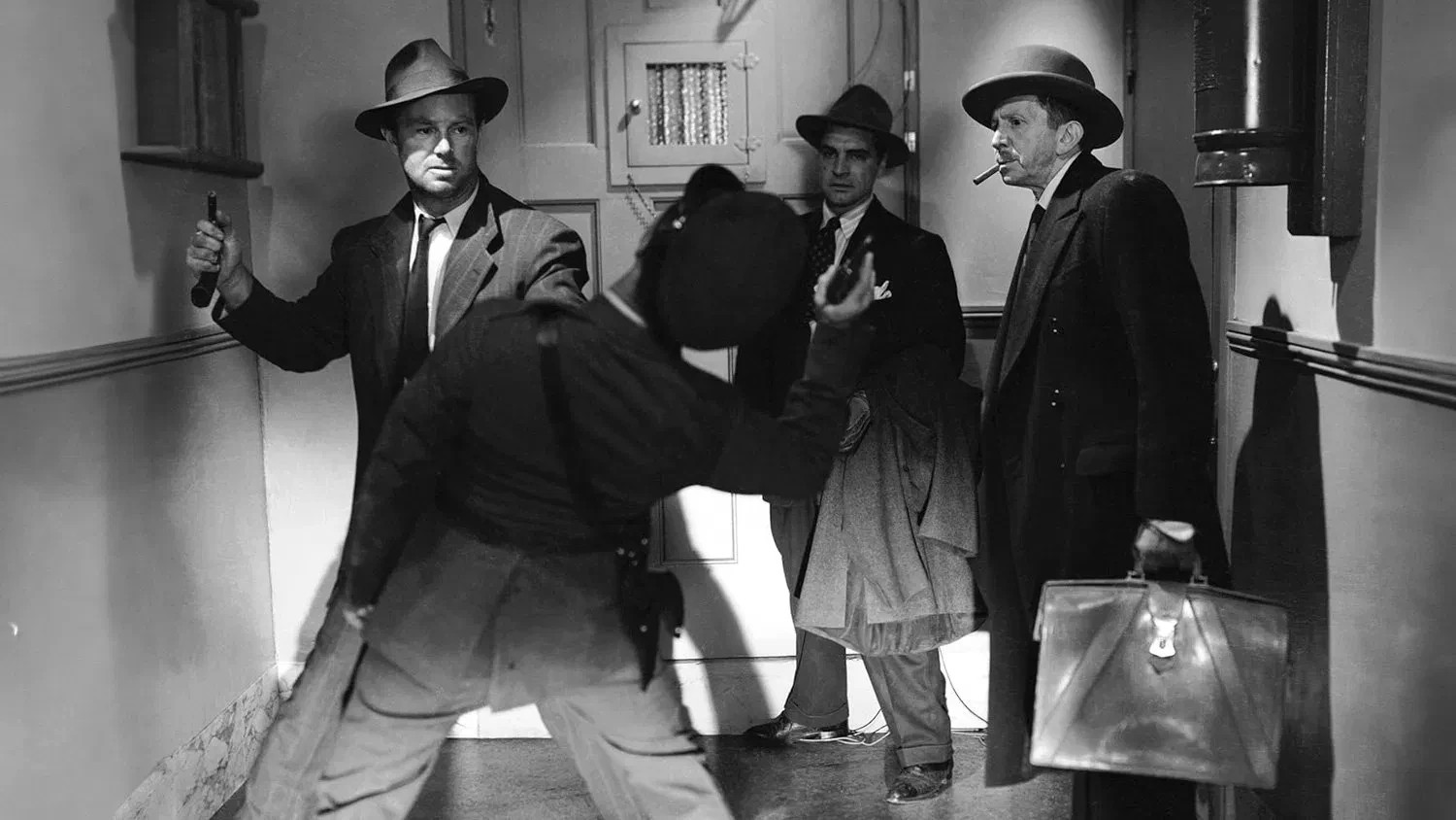 THE ASPHALT JUNGLE 1950 Film Noir John Huston Classic Reproduction Postcard