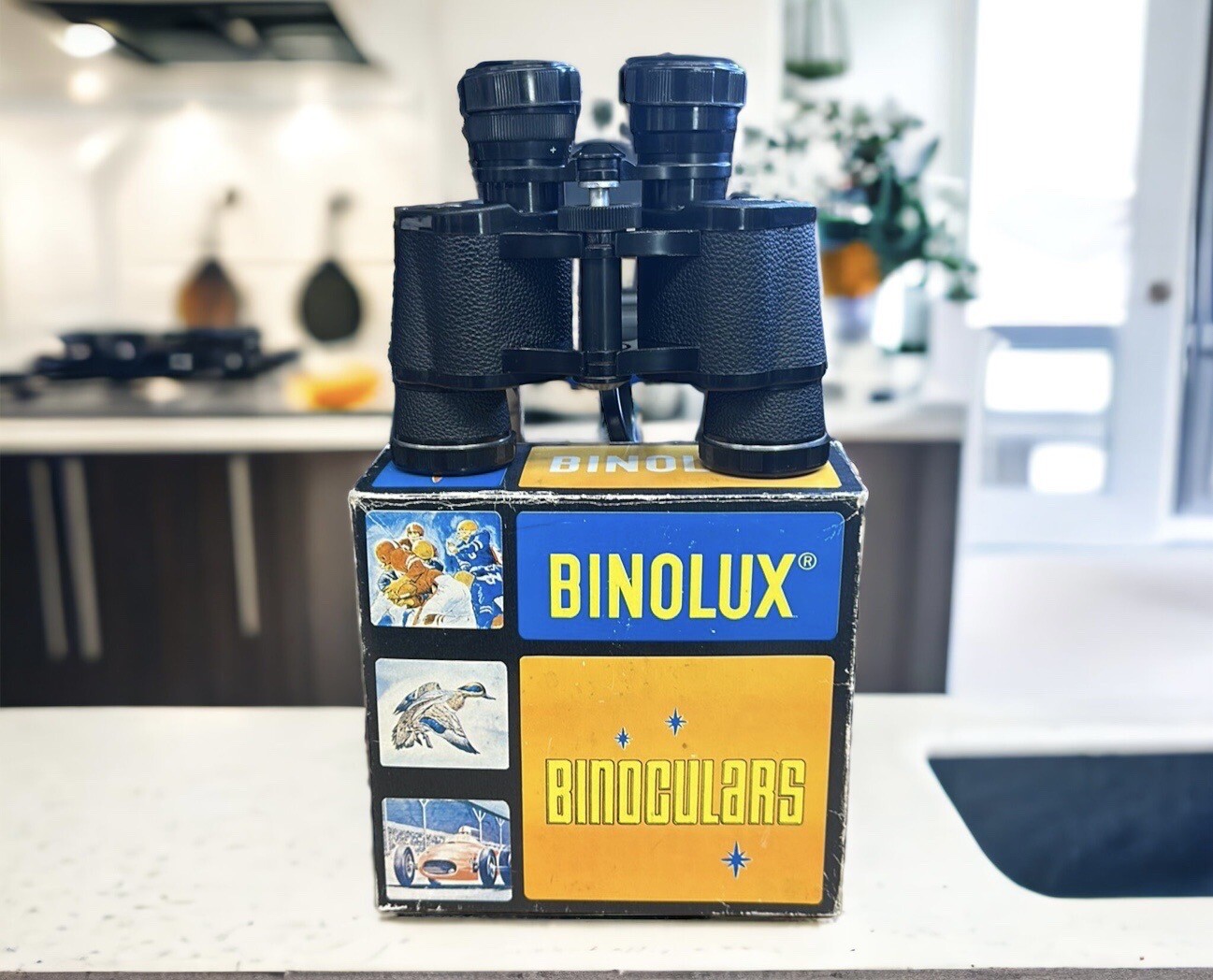 Vintage Binolux 7x35 Outdoors Prismatic Binoculars 420 Ft @ 1000 Yds w/Strap VGC