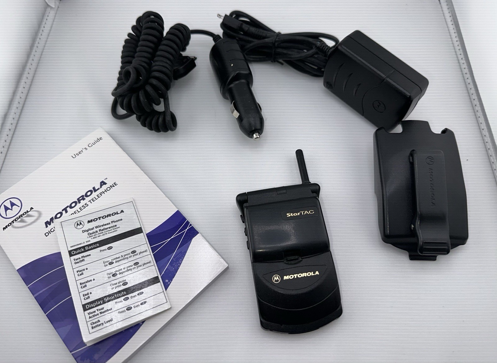 Motorola StarTAC ST7868W Dual Band Black Flip Phone With Many Extras- WORKS!