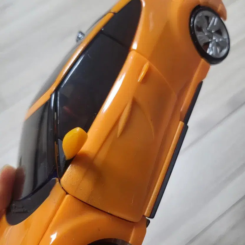 Hello Carbot Sky Toy Robot with Box, Weapon & Manual