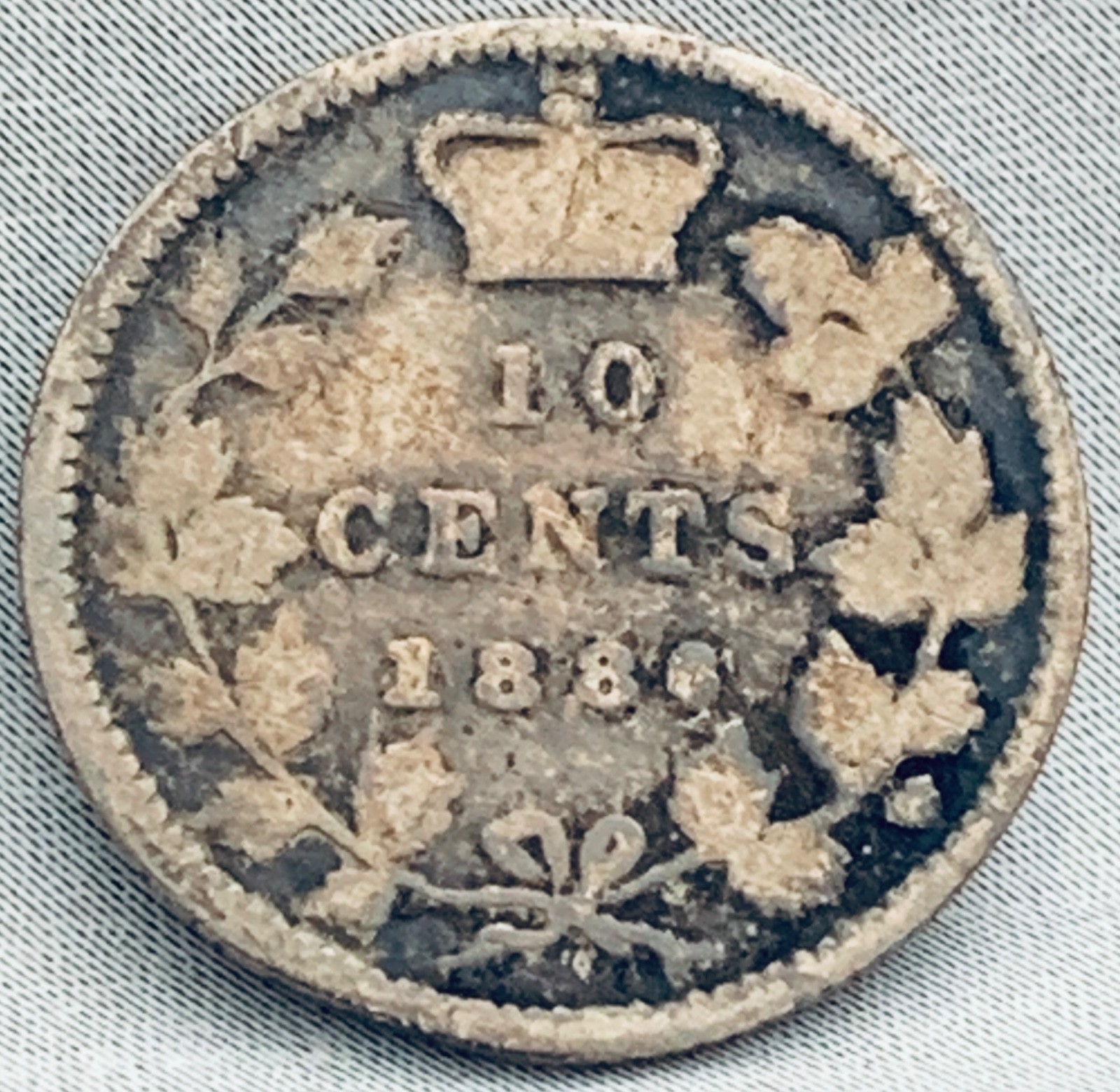 1886 Canada 10 Cents Silver Coin - Obverse #4 - Small 6