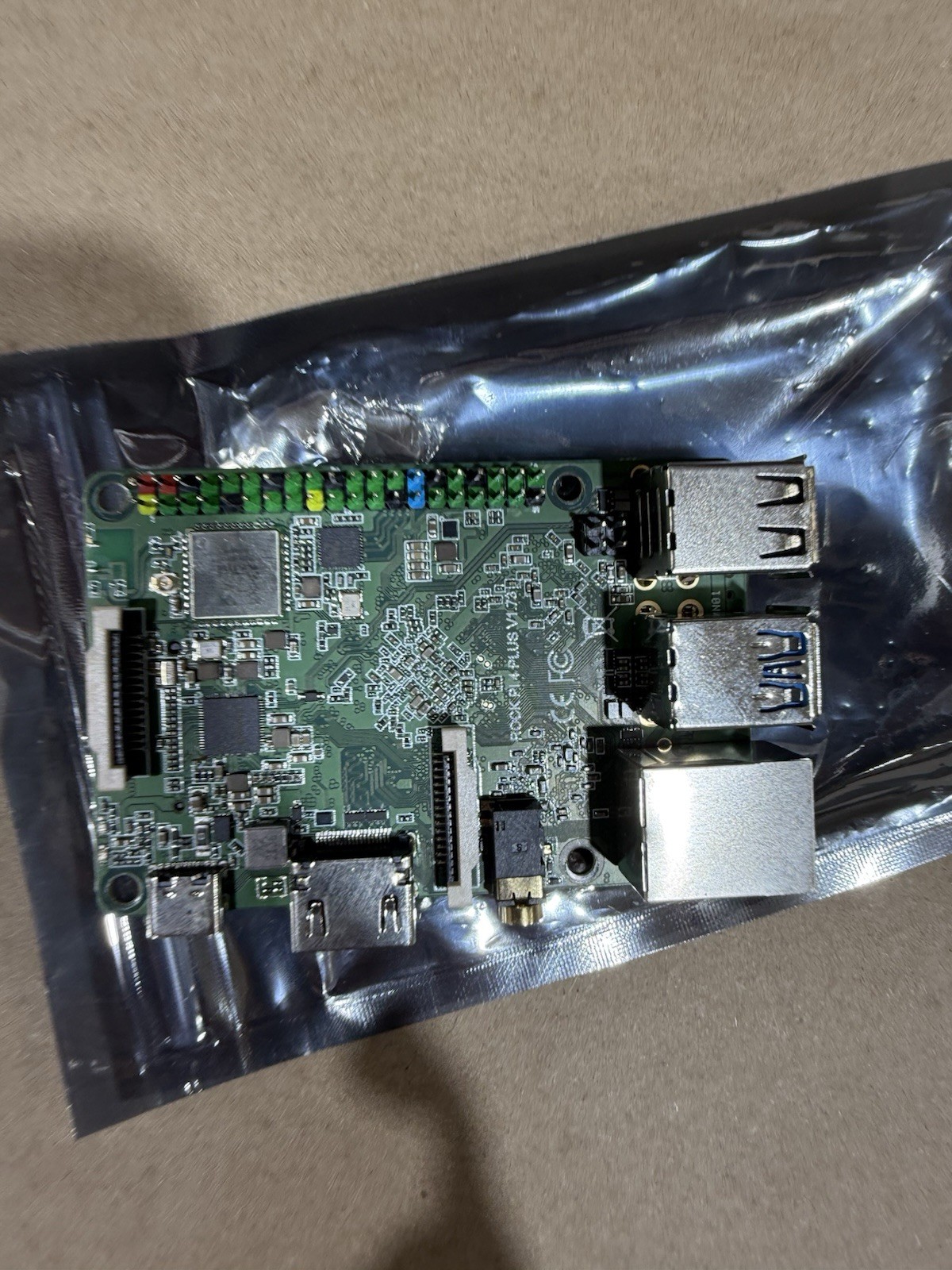 ROCK PI 4 Model B+ 4GB RAM, 64GB EMMC + PoE HAT. Better Raspberry PI alternative