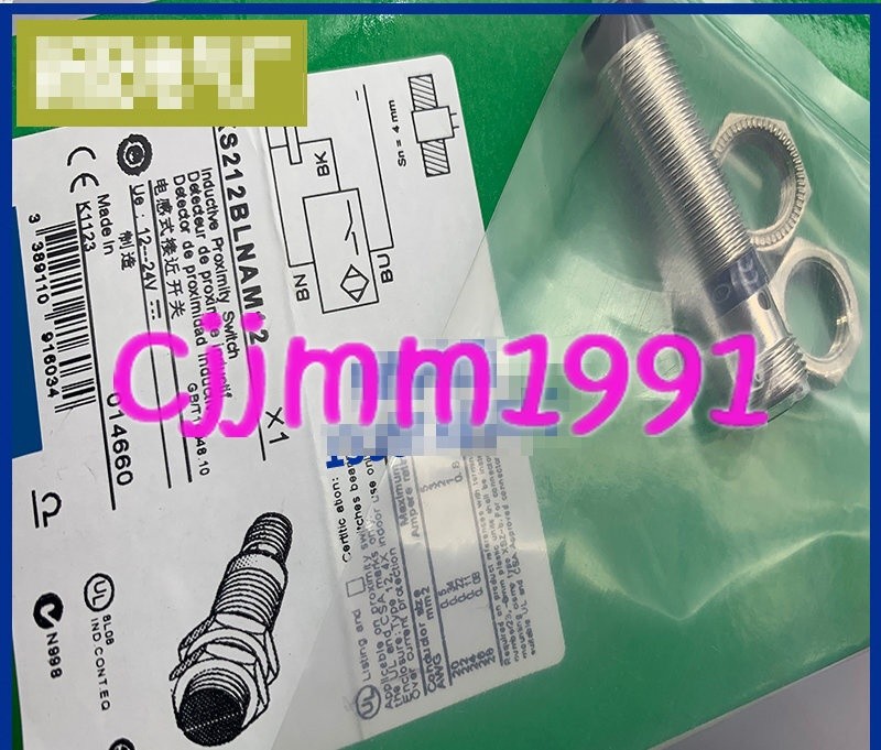 1PC NEW XS218SANAM12 sensor #ff