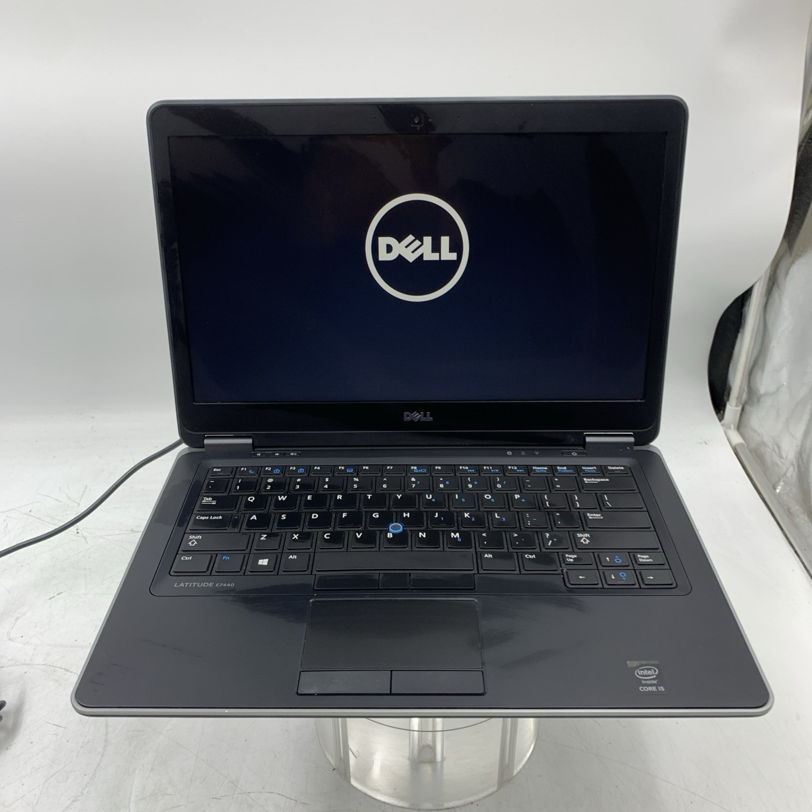 Dell Latitude E7440 Core i5-4210U 1.70 GHz 8GB RAM 128GB Windows 10 Home. Read.