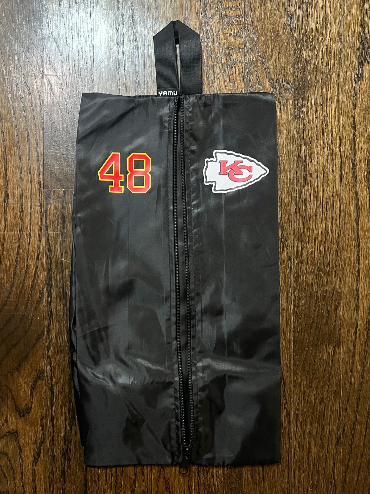 NFL FOOTBALL TEAM ISSUED KANSAS CITY CHIEFS TOILETRY BAG #48