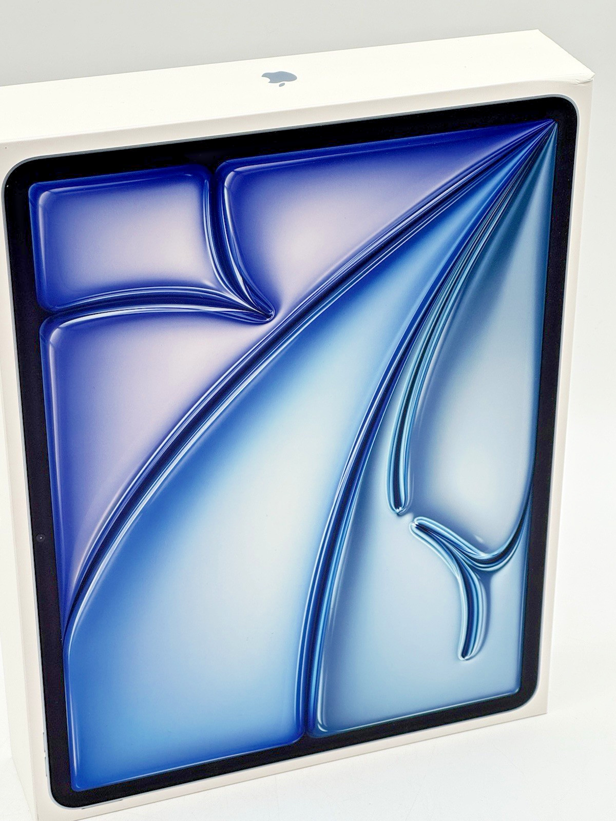 Apple iPad Air 13" M3 chip Wi-Fi Tablet 128GB Blue MCNJ4LL/A 2025 Model