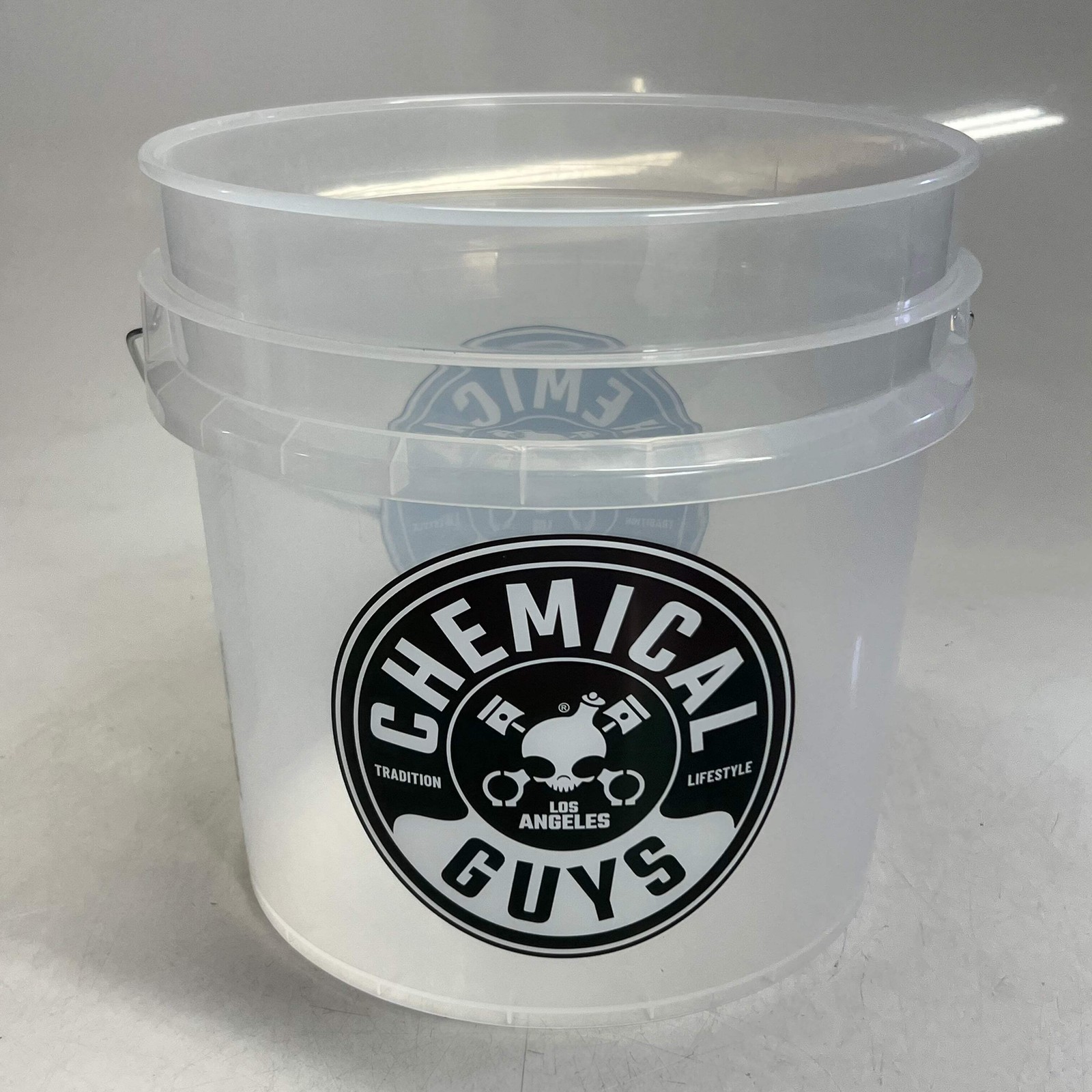 CHEMICAL GUYS Heavy Duty Detailing Bucket 4.5 Gal. ACC_103