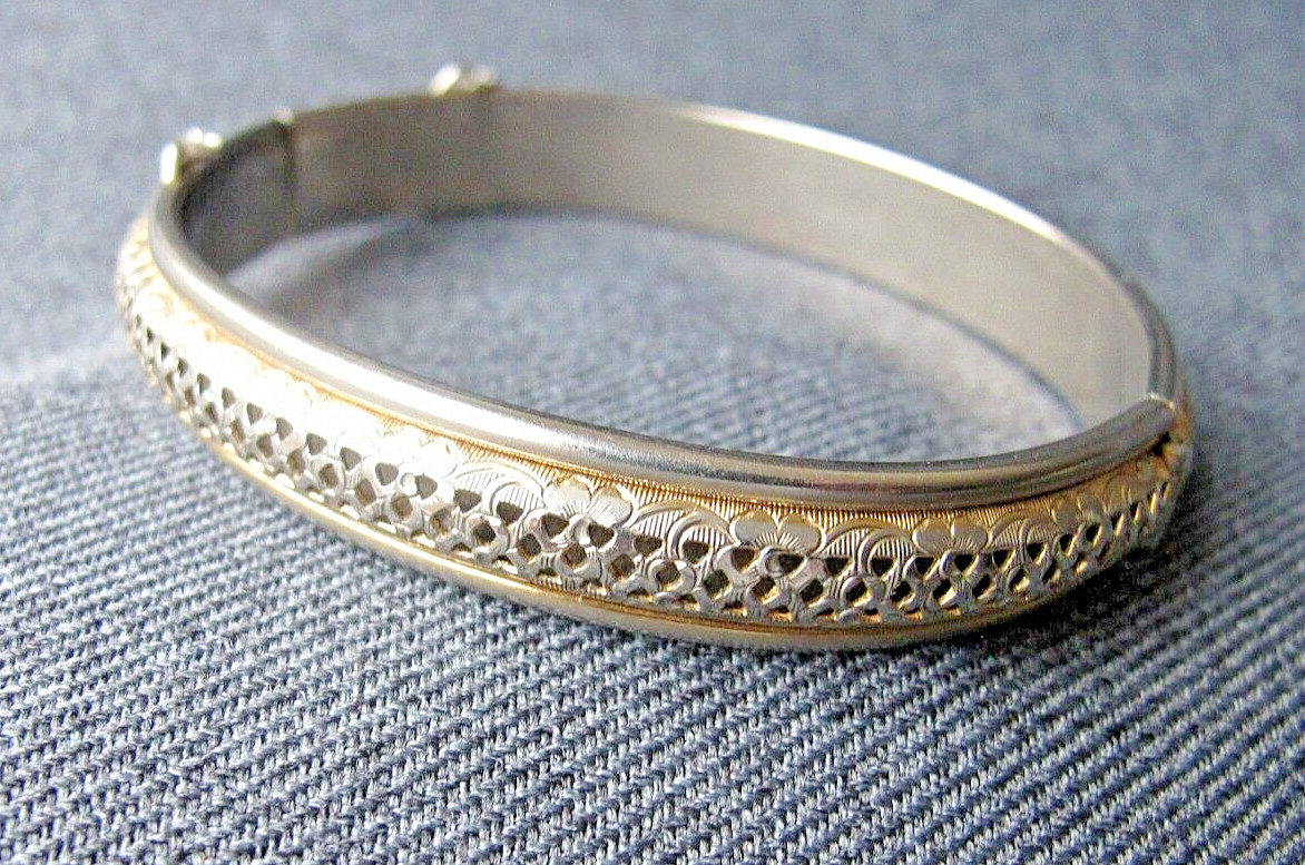 Vintage nice design filigree flowers washed golden metal bracelet