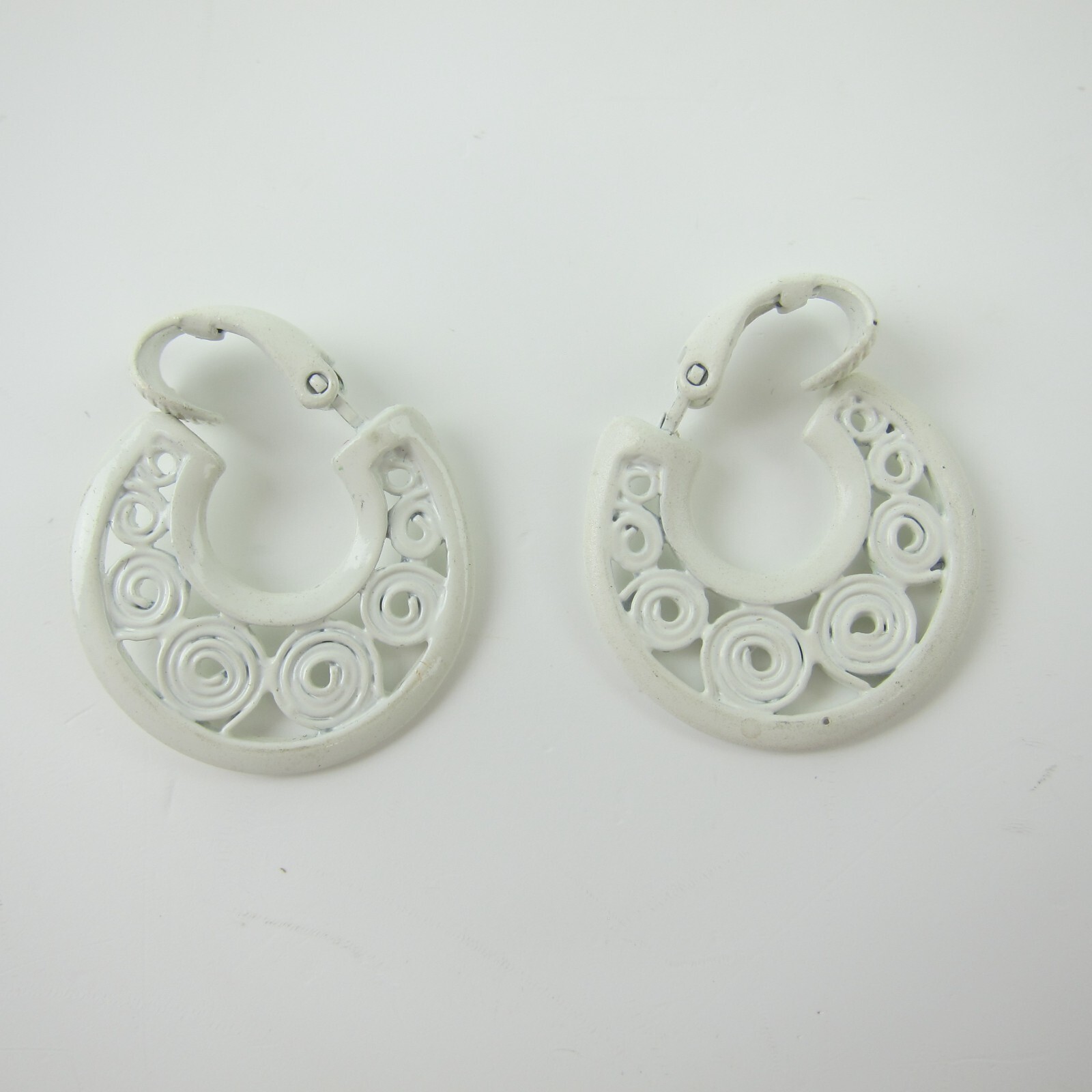 Vintage Clip on Earrings White Metal Curl Loop Hoop Mod Retro Estate Jewelry