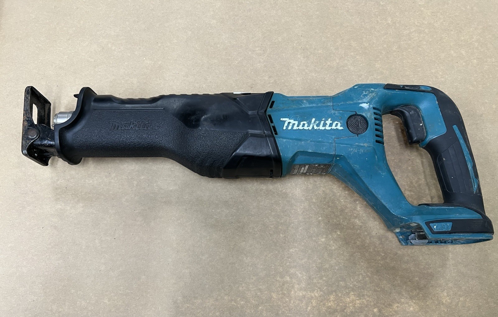 Makita XRJ04 18V Cordless Reciprocating Saw Tool Only 