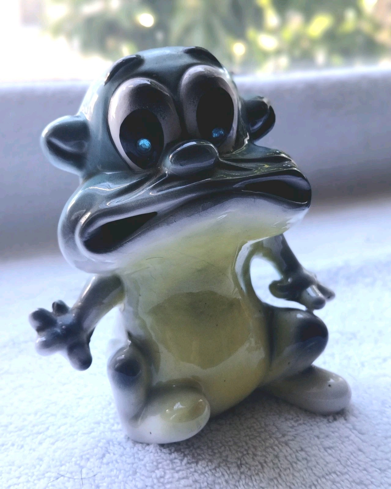 Vintage 1960s Kreiss Psycho Ceramics Monster Big Mouth Figurine  AS IS / REPAIR