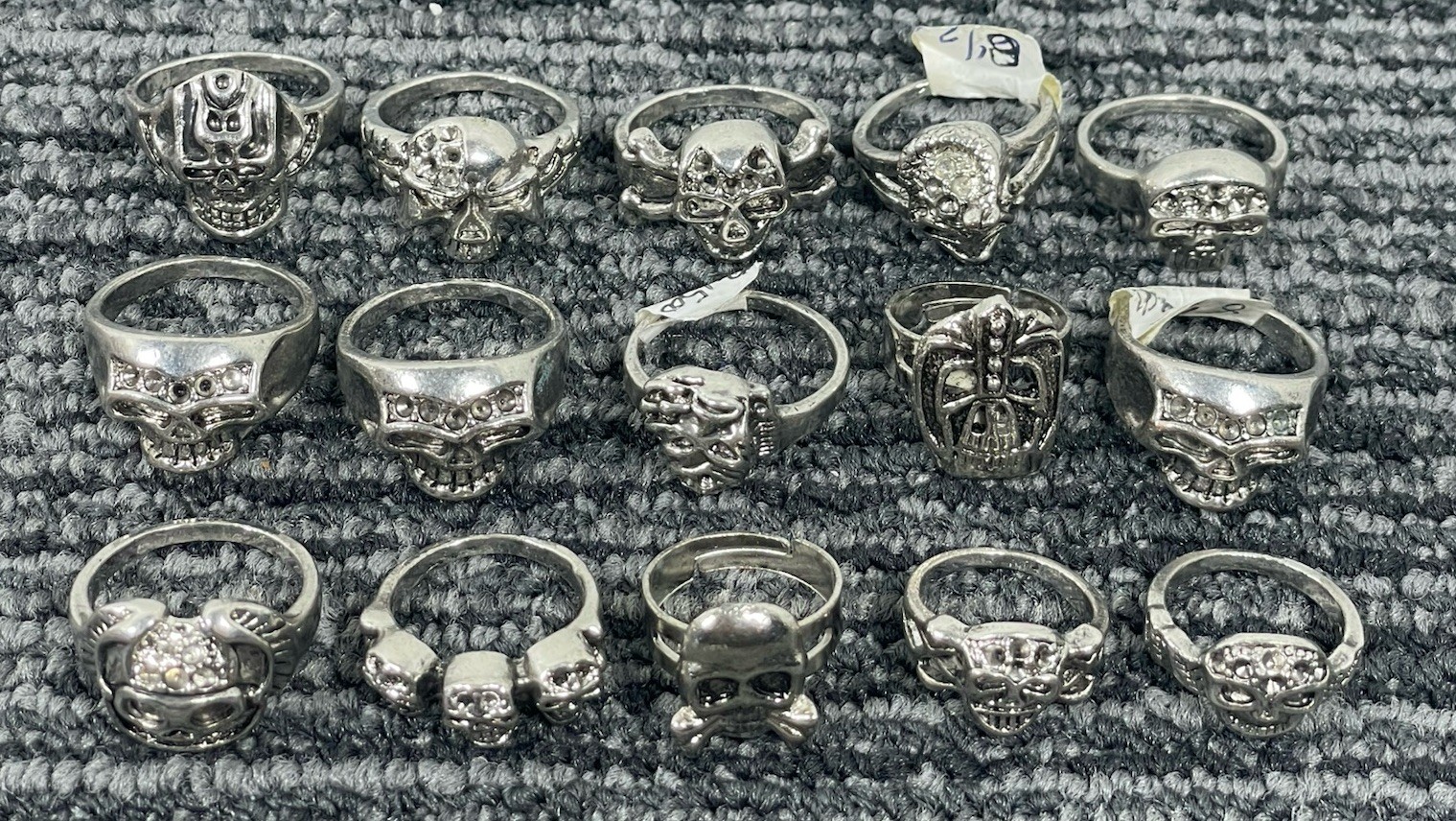 🔥 Lot Of 15 • Costume Jewelry Rings Goth Metal Biker Skull Gothic • Many Sizes