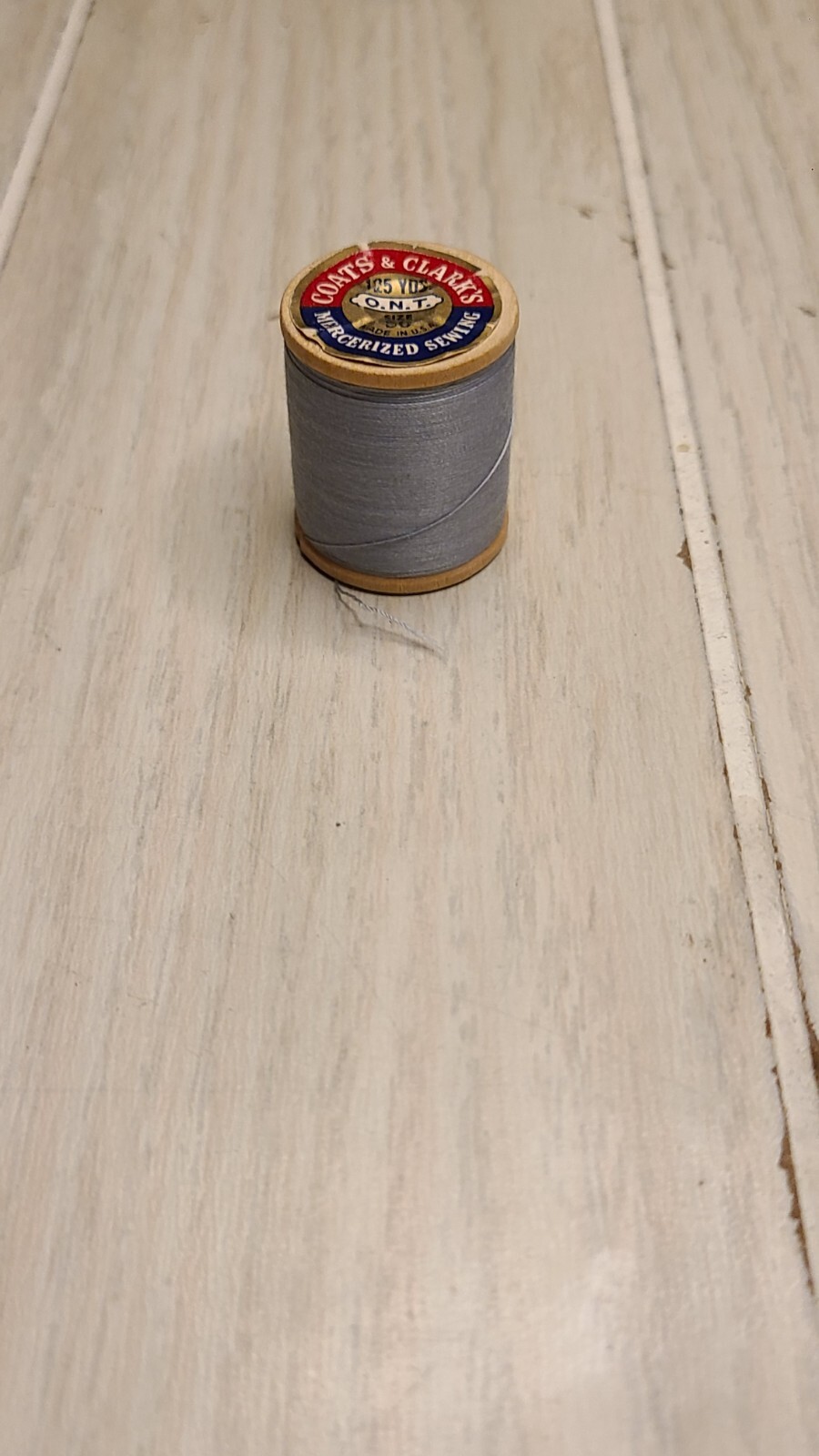 Vtg Coats And Clarks Thread Color Blue 125 Yds Mercerized Sewing Wood Spool
