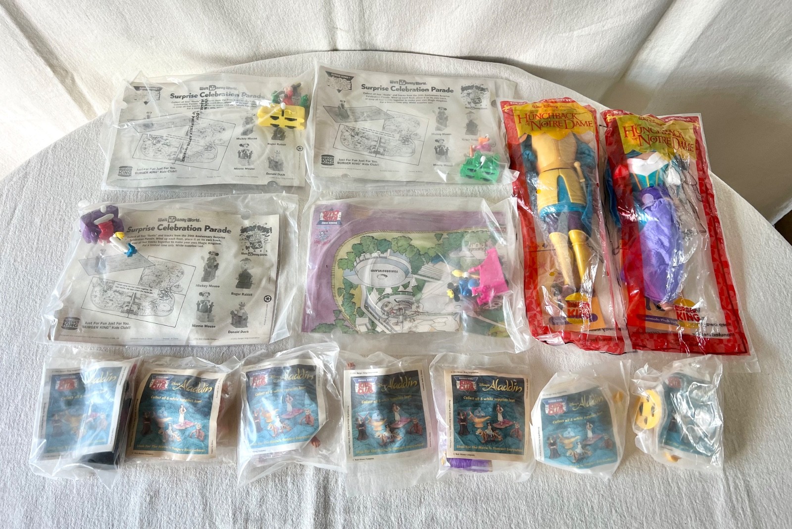 Vintage 90s Burger King Disney Toys Lot Sealed Complete Sets Aladdin & Parade
