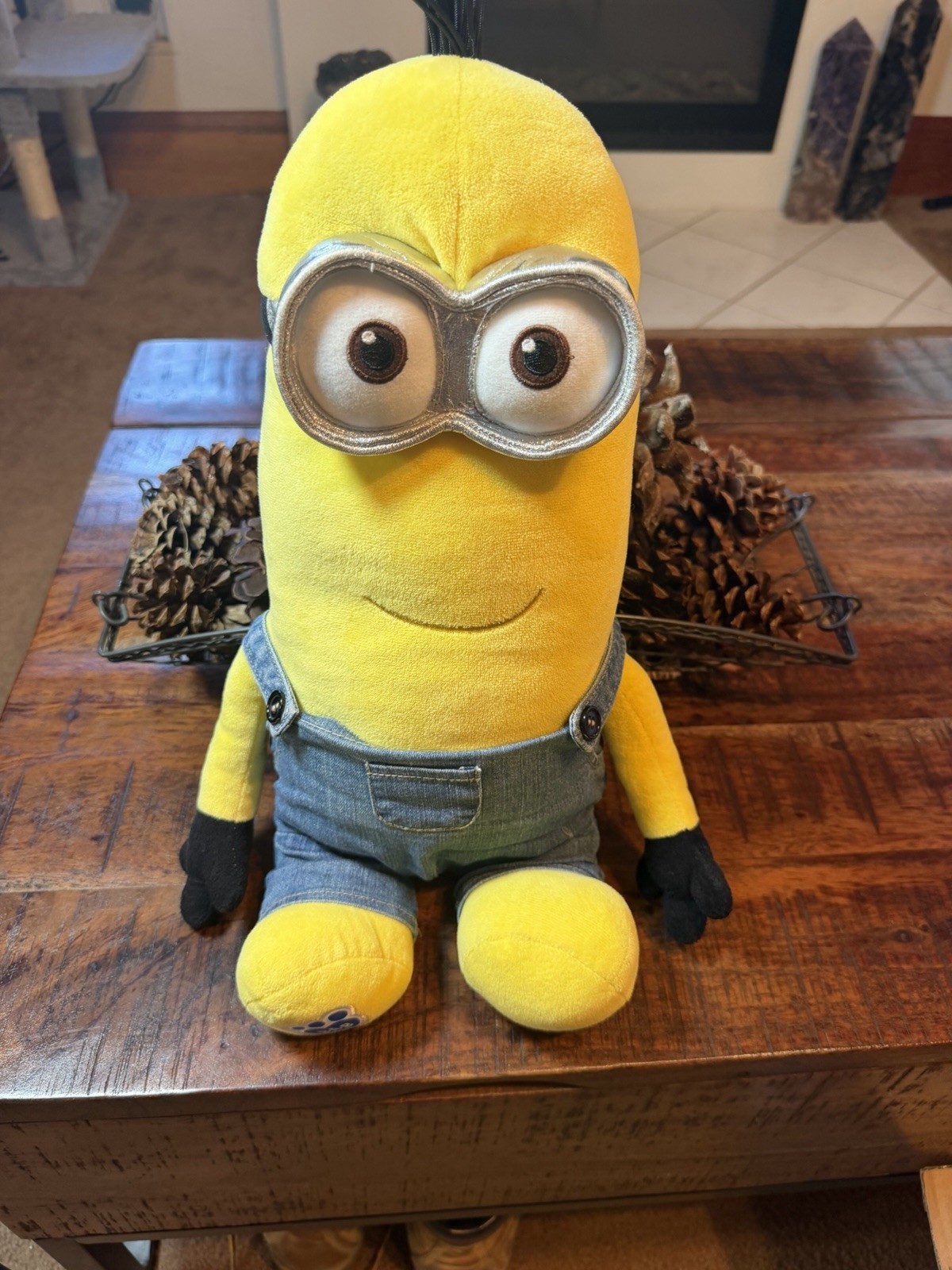 Build A Bear Despicable Me Minion Kevin Plush with Overalls  18”