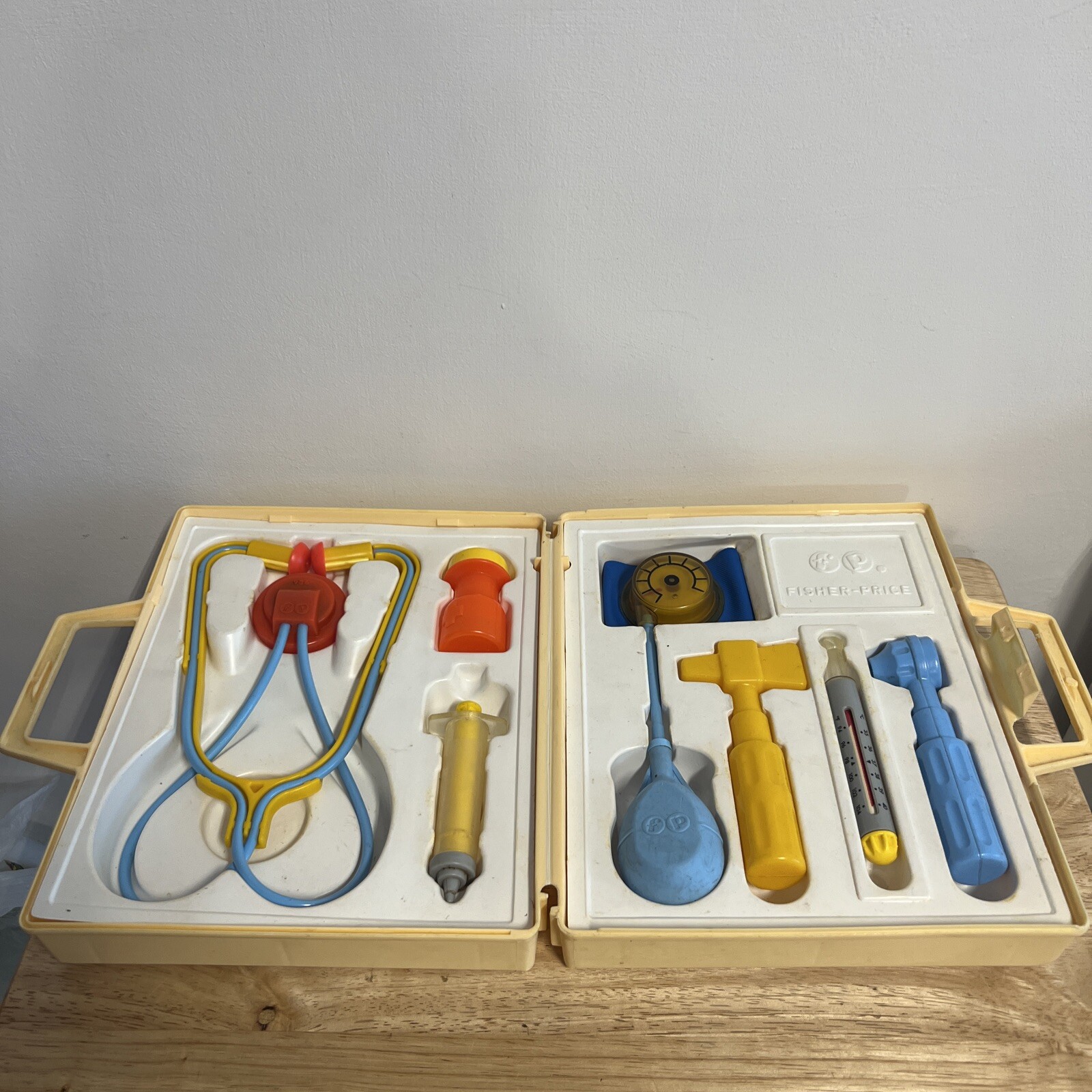 Vintage Fisher Price Medical Kit Toy Case Stethoscope Syringe Blood Pressure ‘77