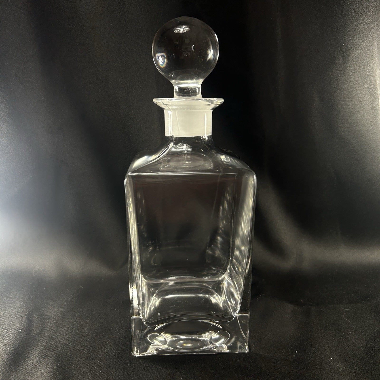 Vintage 1988 Macy's ROYAL GALLERY Crystal Decanter & Stopper - Italy