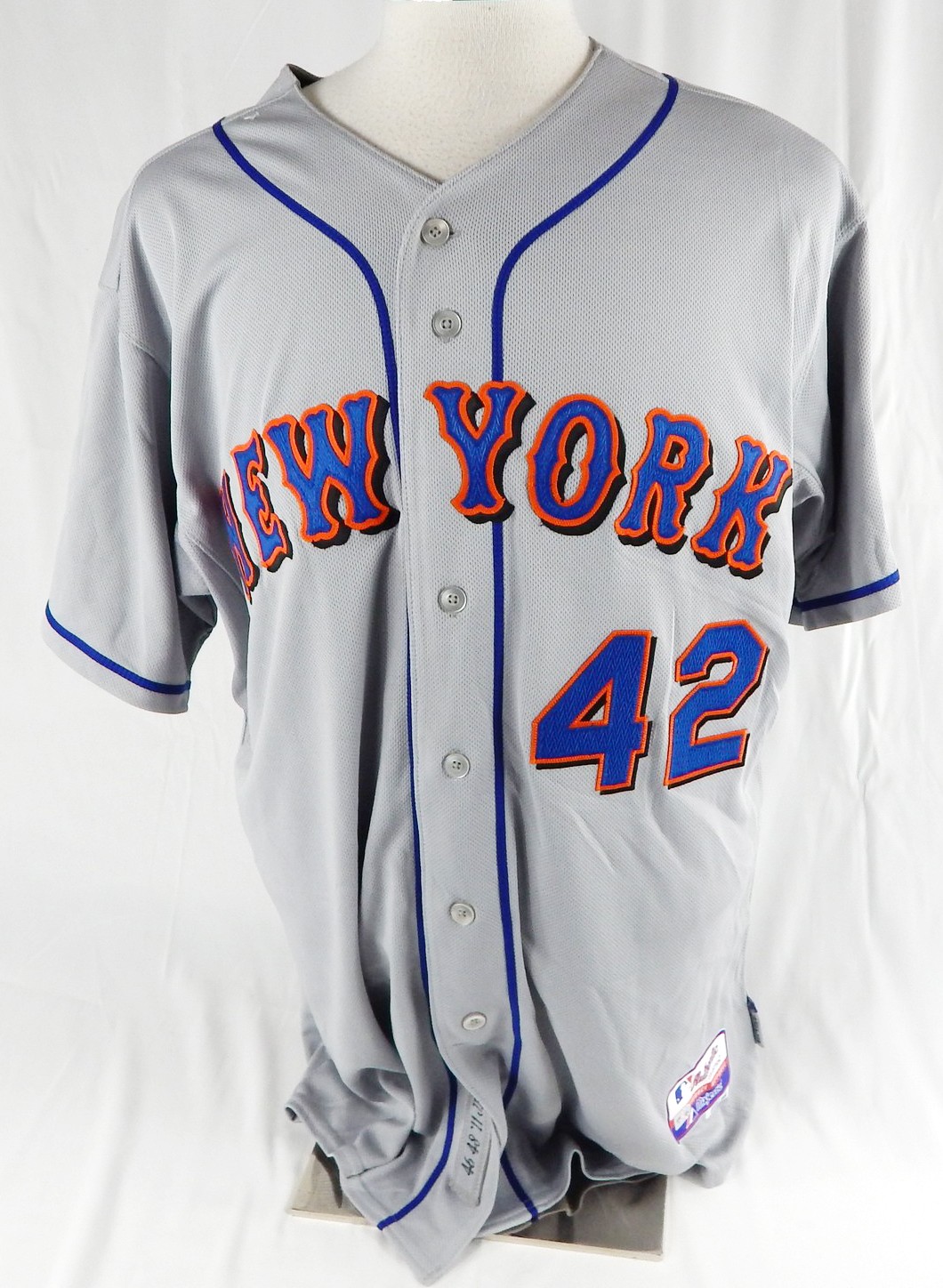 2011 New York Mets #42 Game Issued Grey Jersey Jackie Robinson Day 48 196