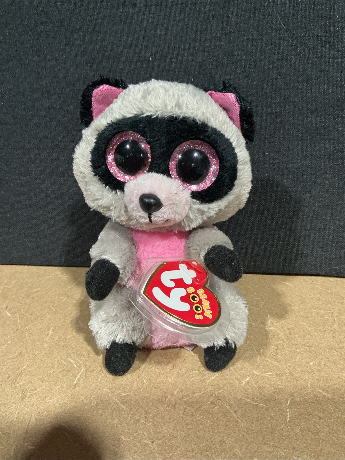 TY Beanie Boo. RACCO! Excellent Condition With All Tags!
