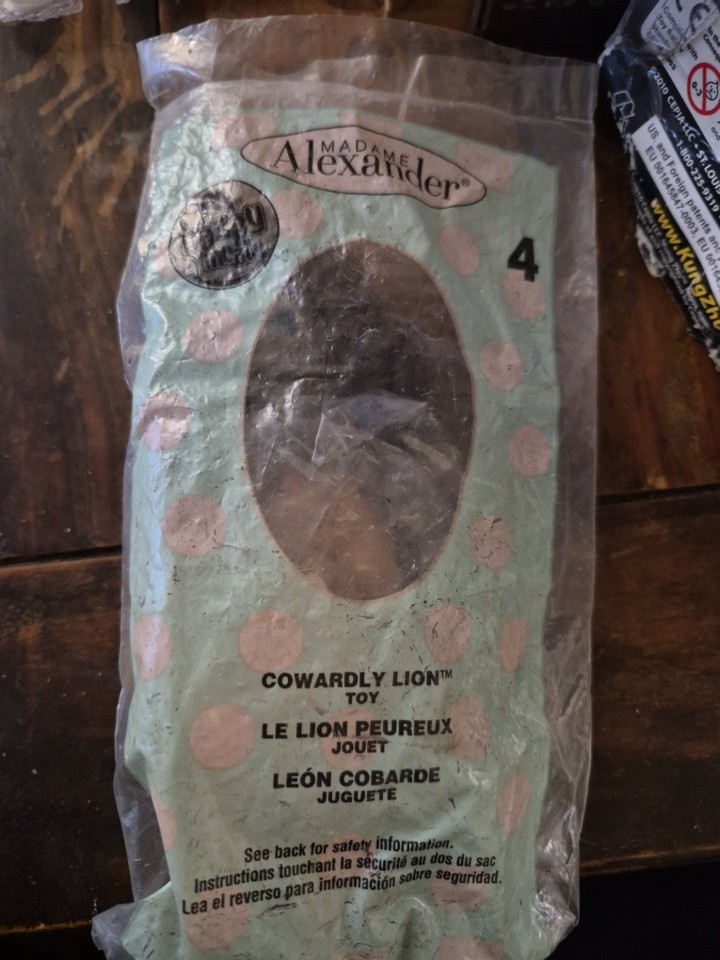 McDonald’s Madame Alexander Cowardly Lion Wizard Of Oz #4
