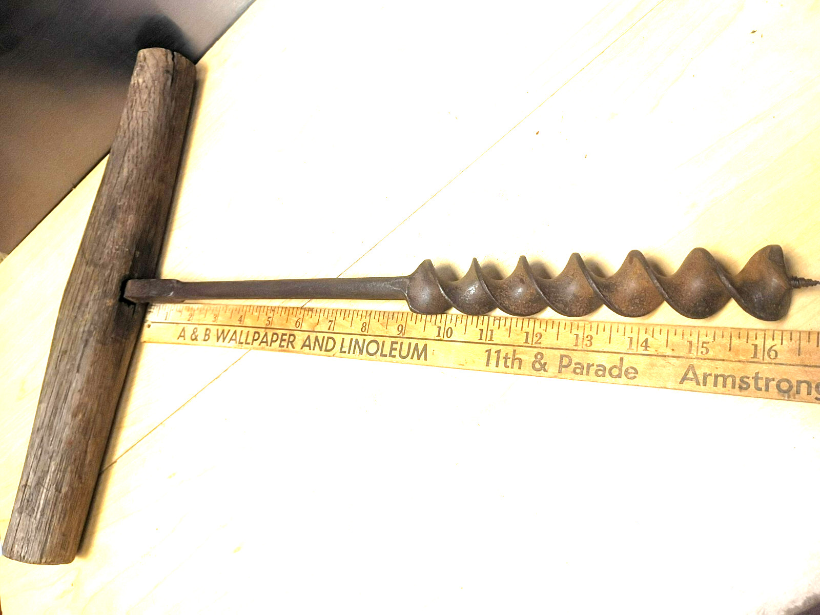 EAGLE BARN Beam auger Drill T-HANDLE Bit 18 1/2" x 11/16"  14 3/4" long