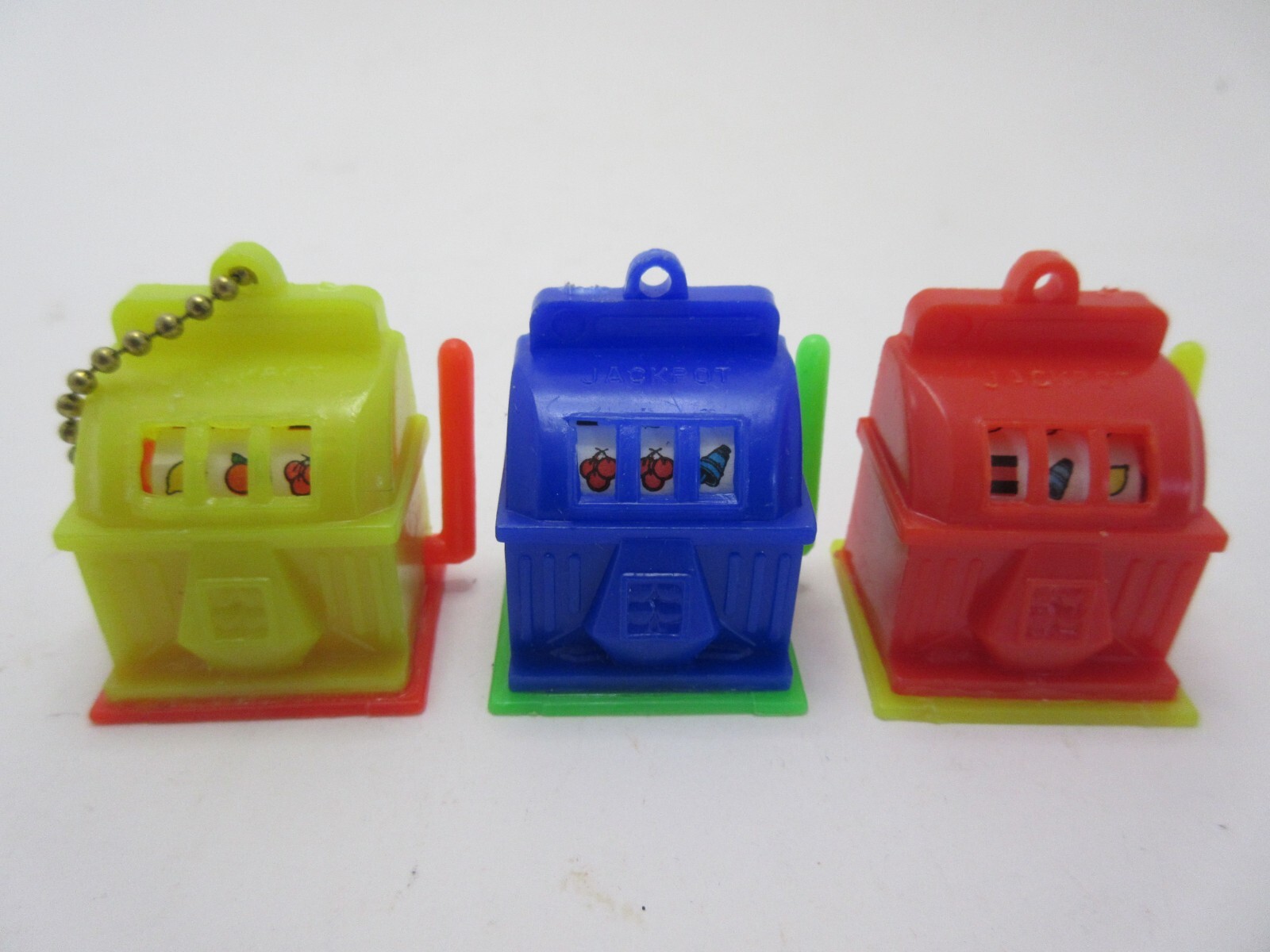 3 Old Vintage Vending Machine Mini Slot Machine Figures 1 1/2" Tall Hong Kong