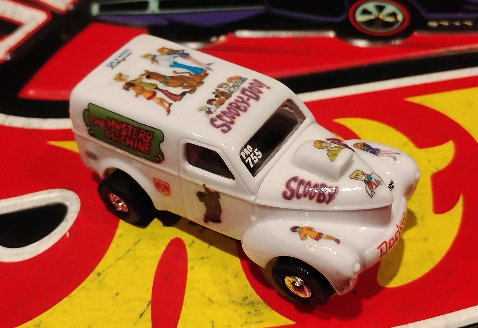 SCOOBY-DOO   CUSTOM SLOT CAR   MYSTERY MACHINE   WILLYS WHITE   NEW / AW / TJET