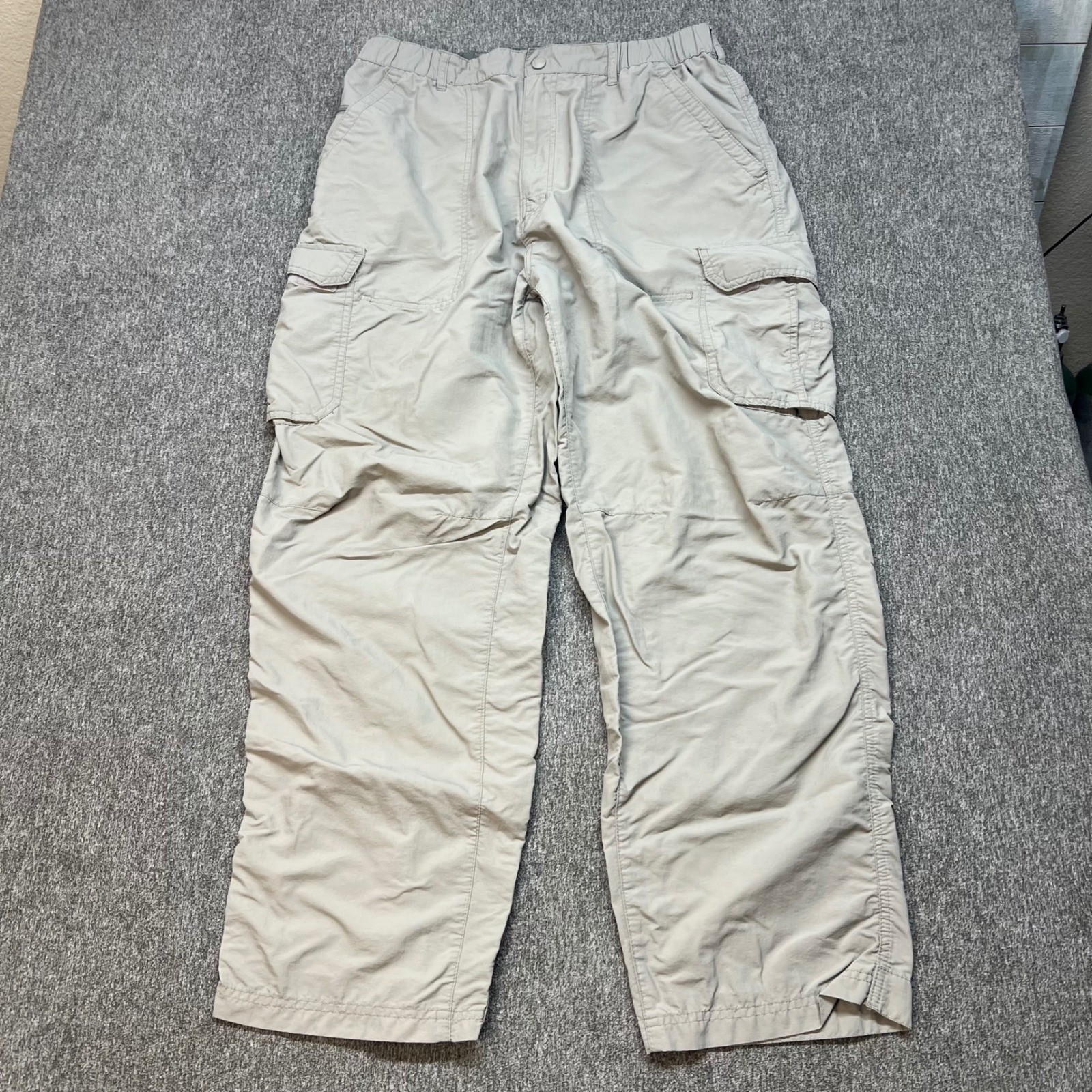 REI Men's Cargo Pants Khaki Nylon Lightweight Size 30L Outdoor Hiking Adventure