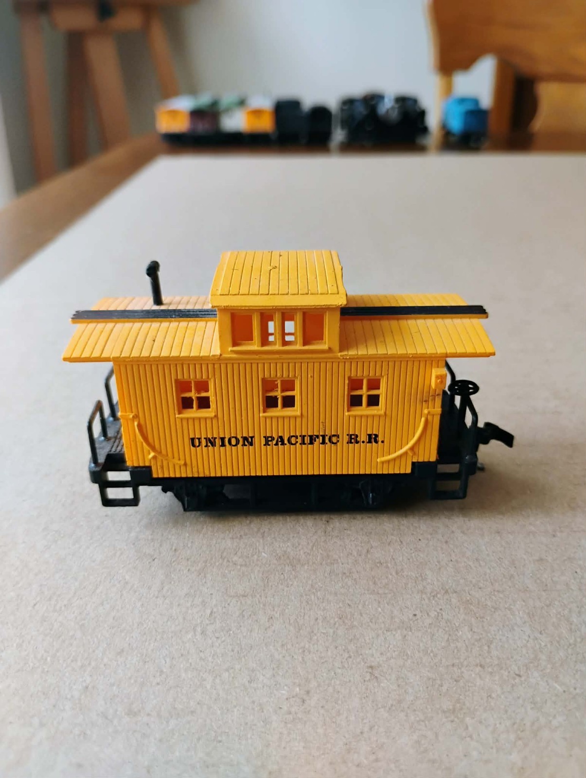 HO Scale Tyco Union Pacific RR Mini Caboose