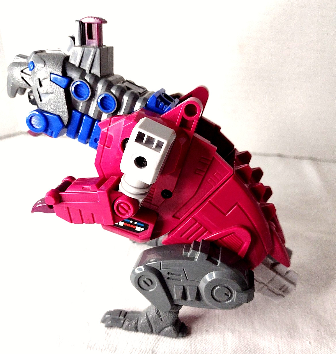 Vintage Transformers G1 Grotesque Hasbro Autobot with Manual