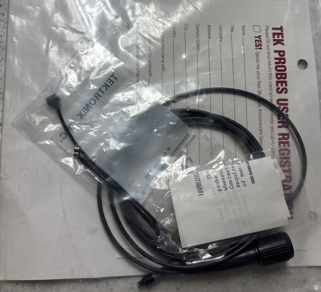 Tektronix P6056 Passive Oscilloscope Mini Lead Probe - 10X, 500 Ω, 0.5W