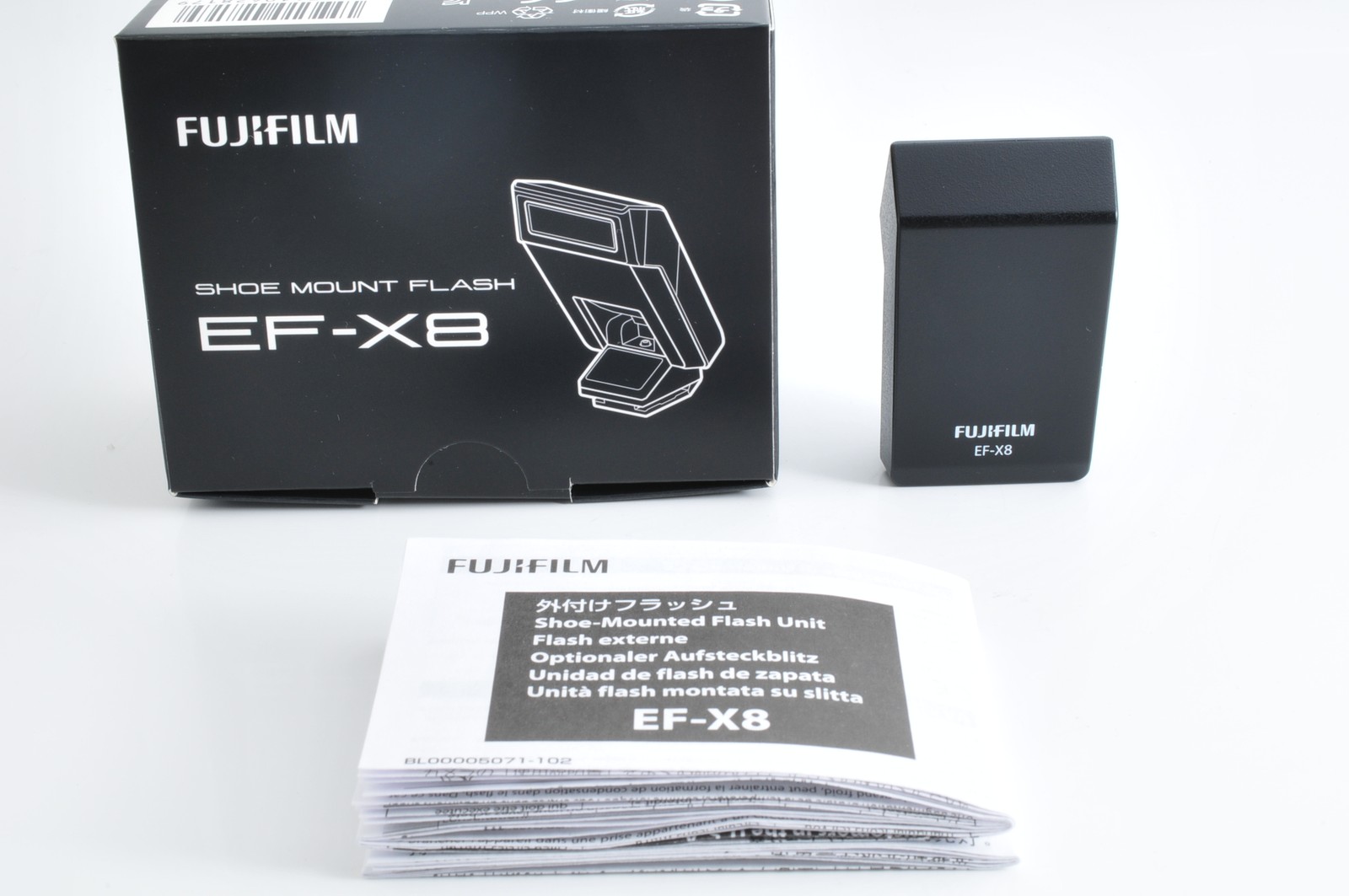 [Unused in BOX] Fujifilm Fuji EF-X8 Clip On Shoe Mount Flash X-T X-E X-Pro JAPAN