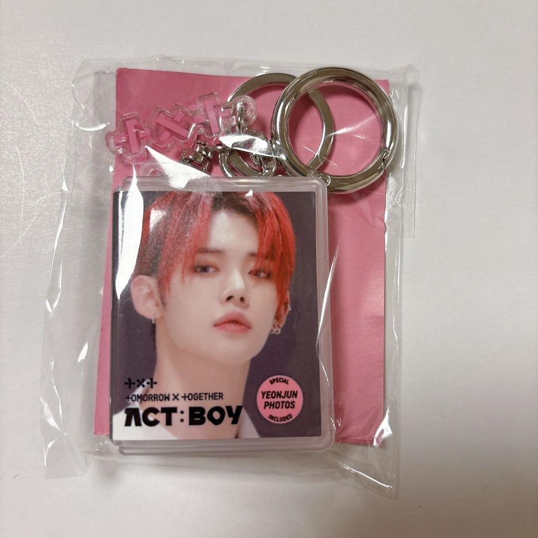 TXT Official MOA Collection re:CAP ACT BOY Yeonjun