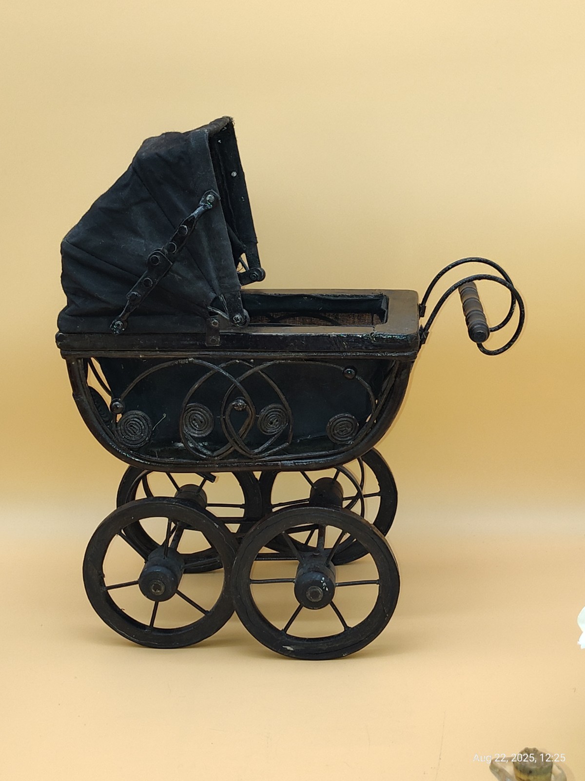 Vtg Victorian Doll Carriage Stroller Pram Buggy Wicker Metal Canvas Wood 13"X13"