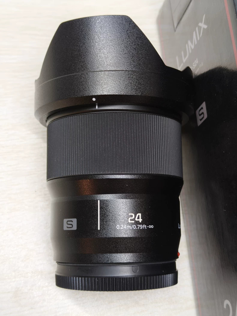 Panasonic Lumix S 24mm f/1.8 Lens Leica L Mount Weather-Sealed 67mm 95% NeW