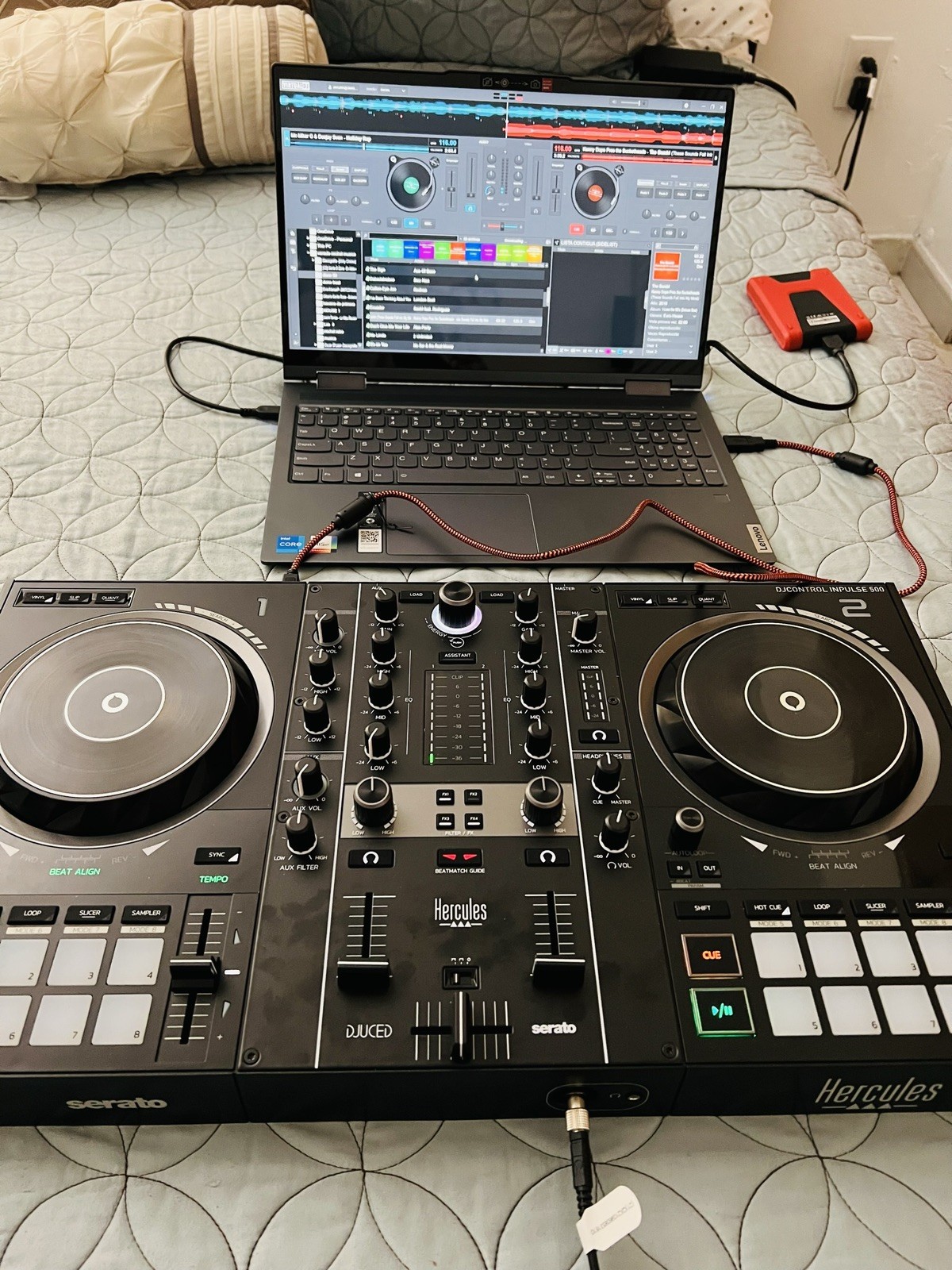 Hercules DJ Control Inpulse 500, Limited-Edition Silver