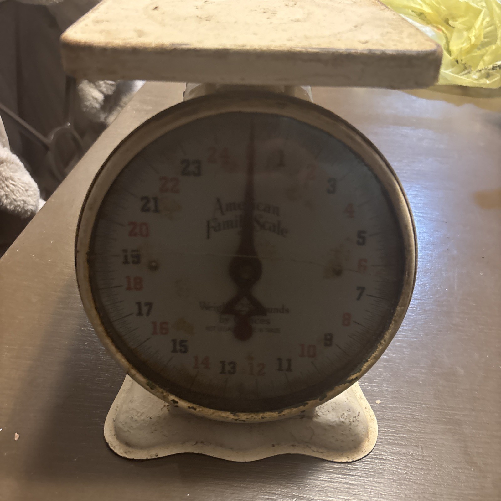 VTG 1940’s American Family Scale 25lb Rustic cream Farmhouse Kitchen Decor Works