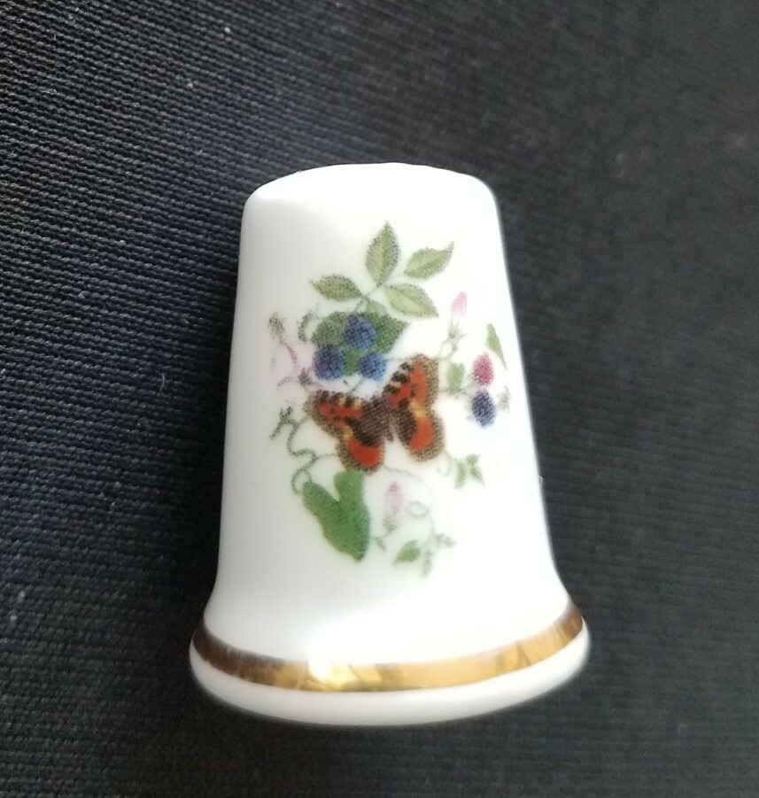 Thimble Bone China British Made Butterfly White Vintage Collectible Excellent