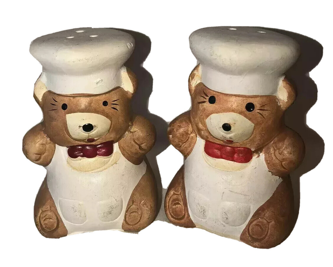 Estate Find Vintage Salt Pepper Shakers Porcelain Teddy Bears In Apron
