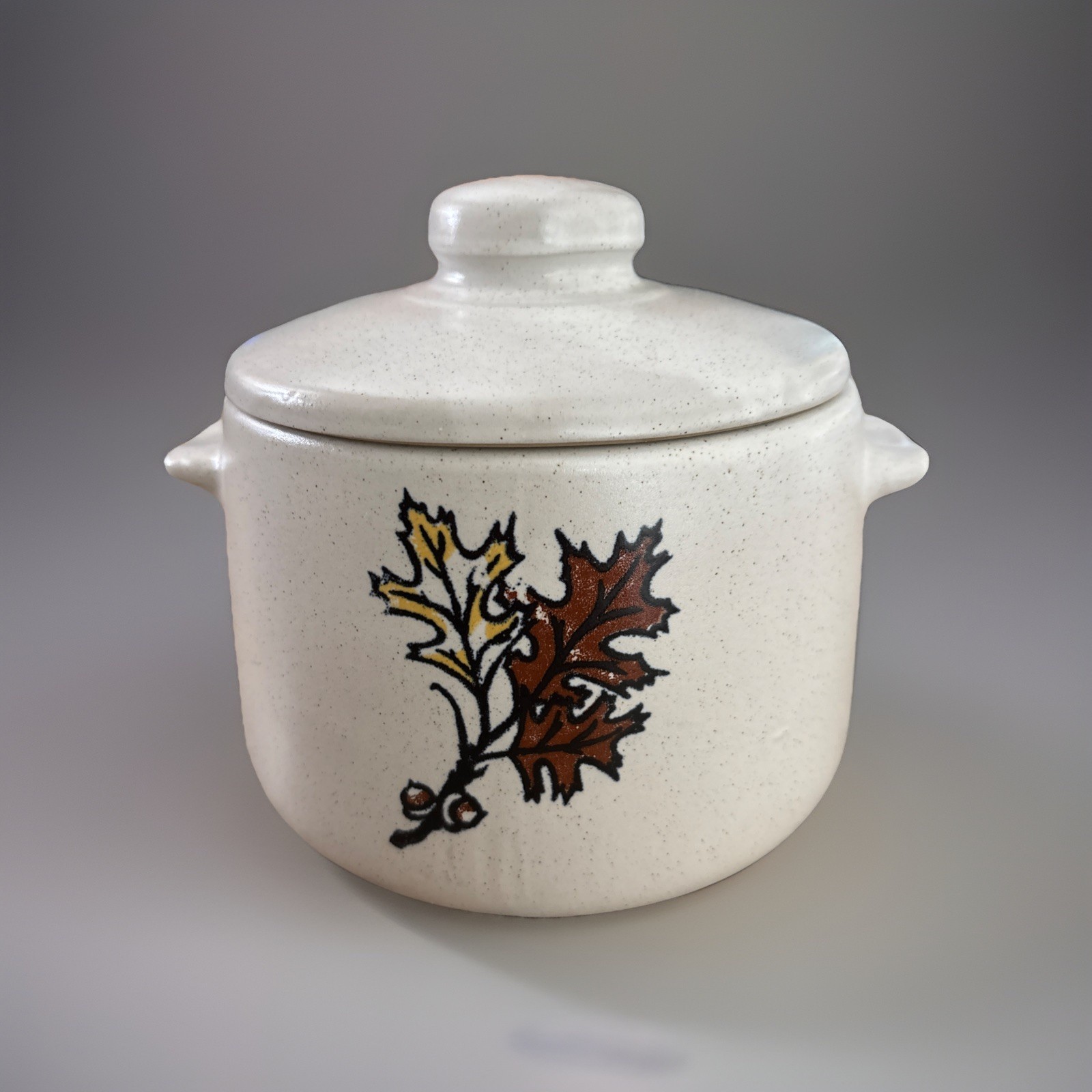 Vintage West Bend Pottery Stoneware Bean Pot Crock 2 Qt. Fall Leaf Design