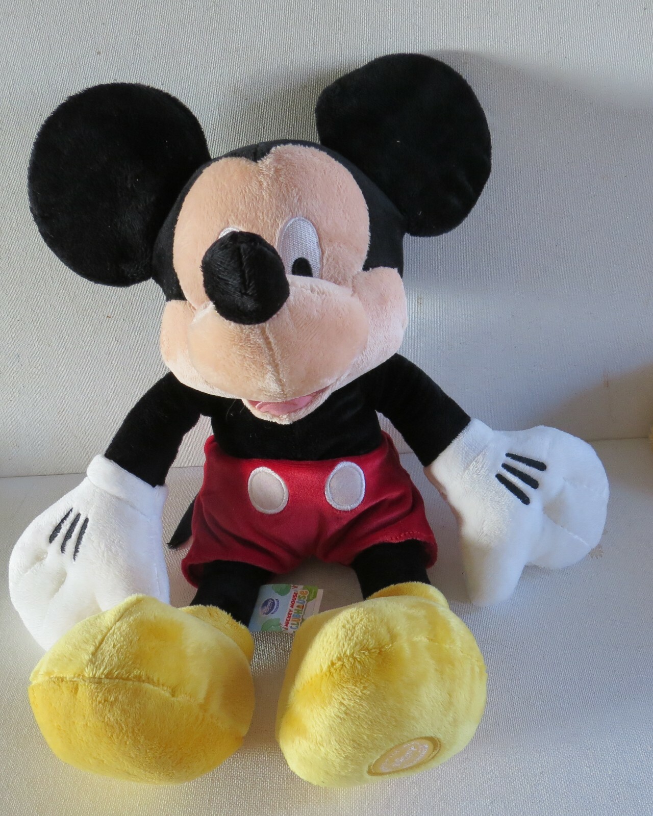 Disney Plush Mickey MOUSE Clubhouse~ Disney STORE~ 17"