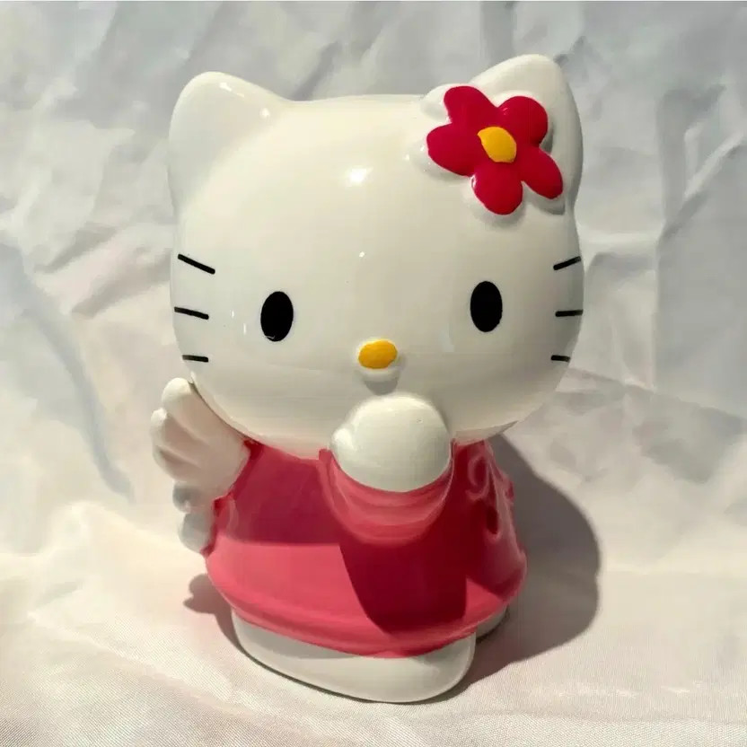 1997 Angel Kitty Porcelain Figurine Coin Bank New Condition