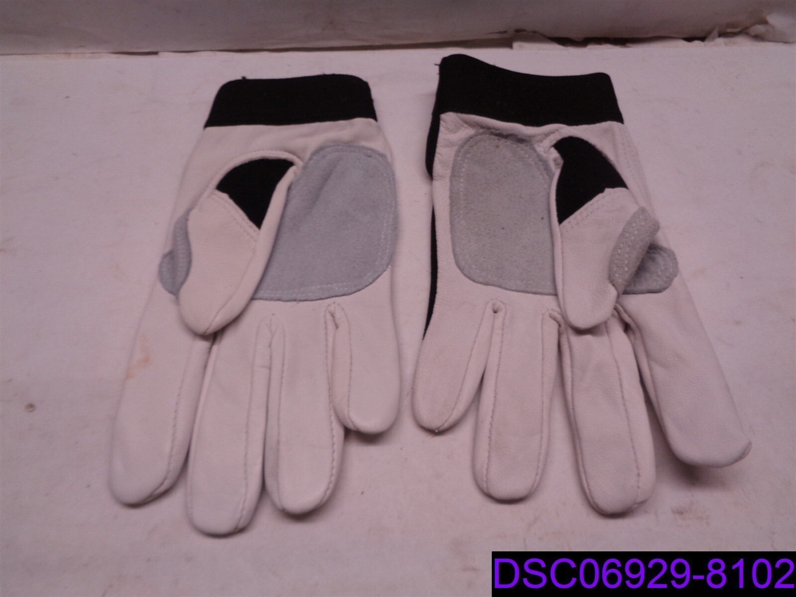 Qty = 5 Pairs + 2 Left Hand (12 Pieces Total): NS Athletic Gloves Black & White