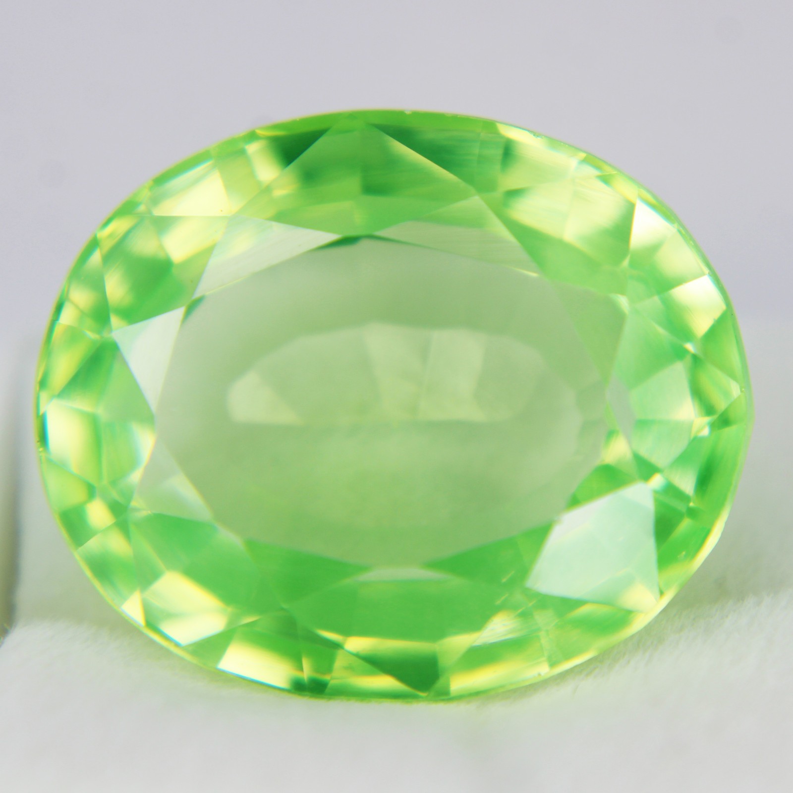 29.95 Ct Certified Natural Tsavorite Garnet Green Oval Shape Loose Gemstones