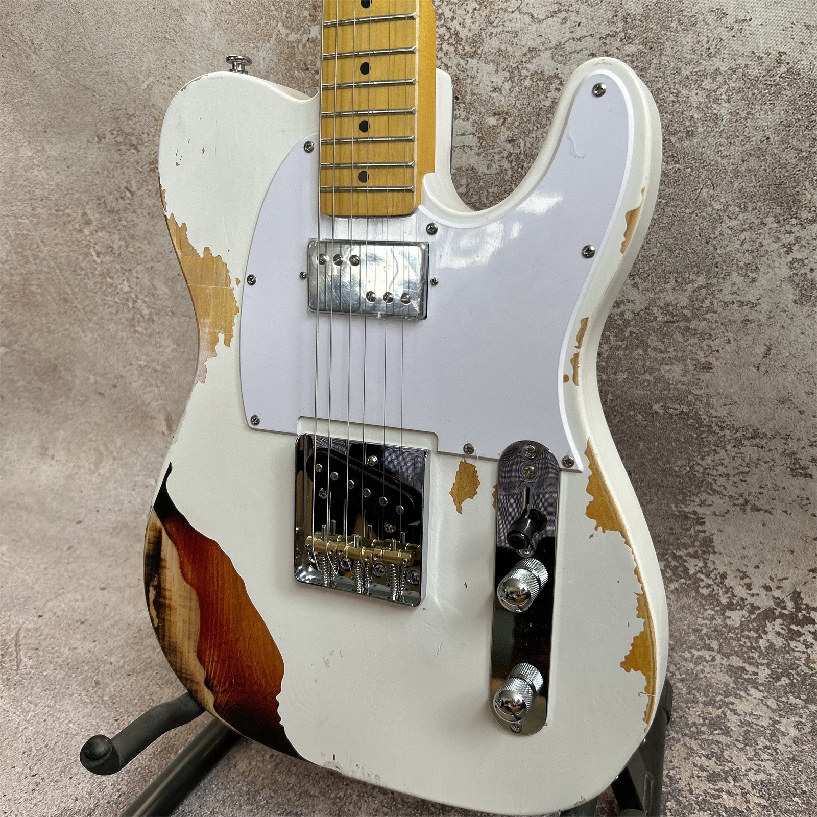 US Warehouse Factory Outlet Ruins White Electric Guitar Fixed Bridge S-H Pickups