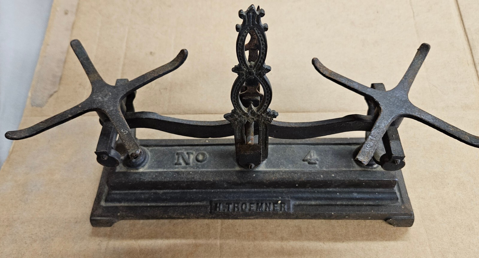 Vintage Cast Iron Henry Troemner Vtg. Old Mercantile Weight Scale, Antique 