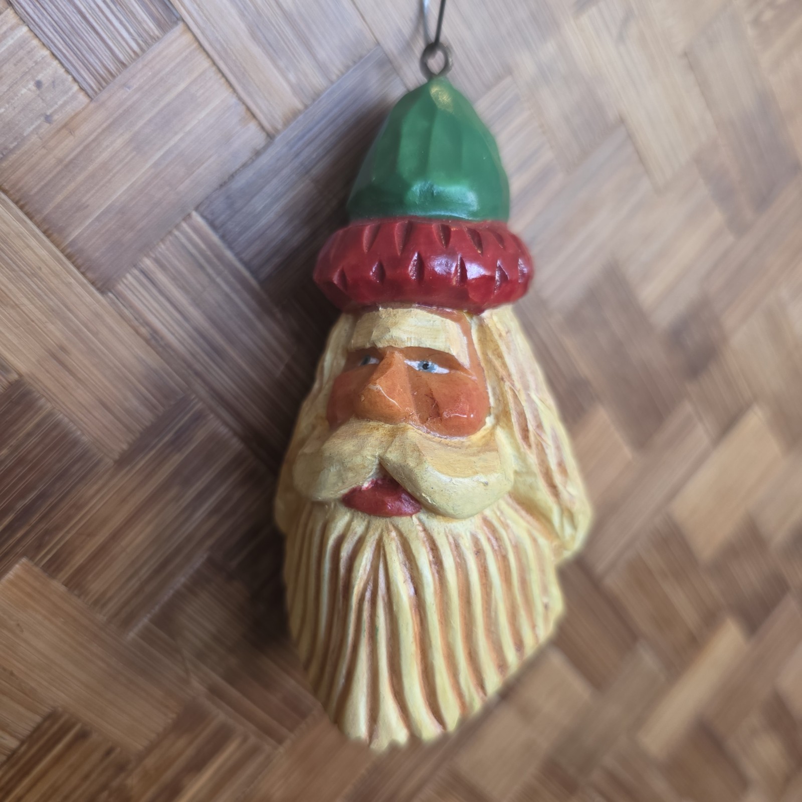 Wood Carved Look Santa Christmas Ornament 4" x 2" Holiday Decor Santa Claus