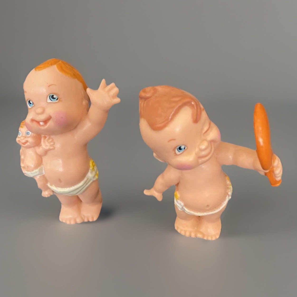 2 Vintage 1991 galoob  magic diaper babies