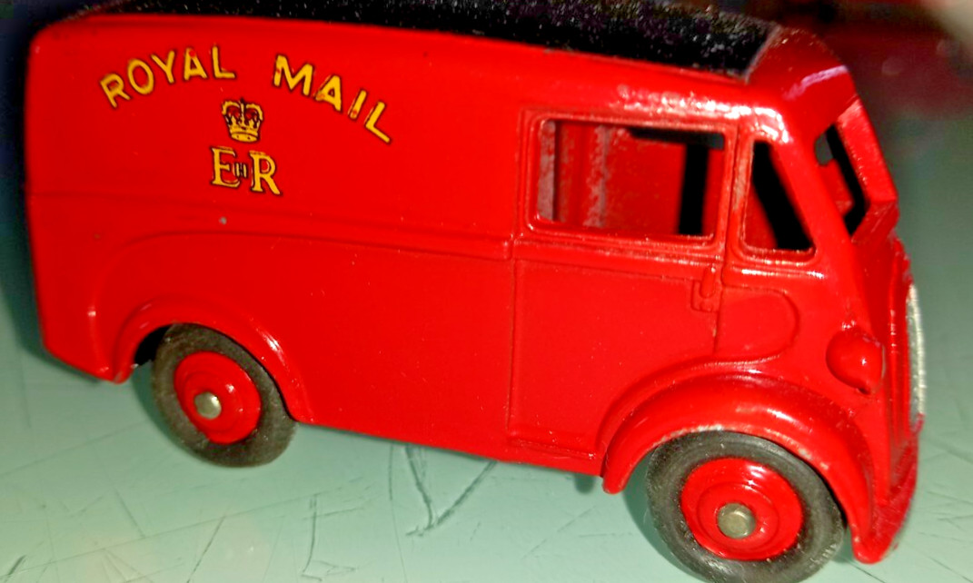 Dinky 260 Original Morris Royal Mail GPO Van, way above average unboxed